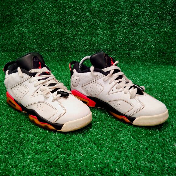 Nike Air Jordan 6 Retro Low Athletic Sneakers Kids 7Y White Black 768881-123 - Picture 4 of 10